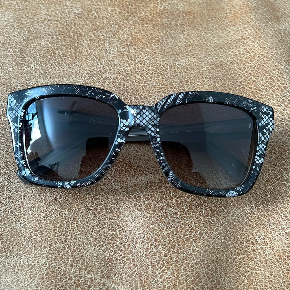 Valentino sunglasses